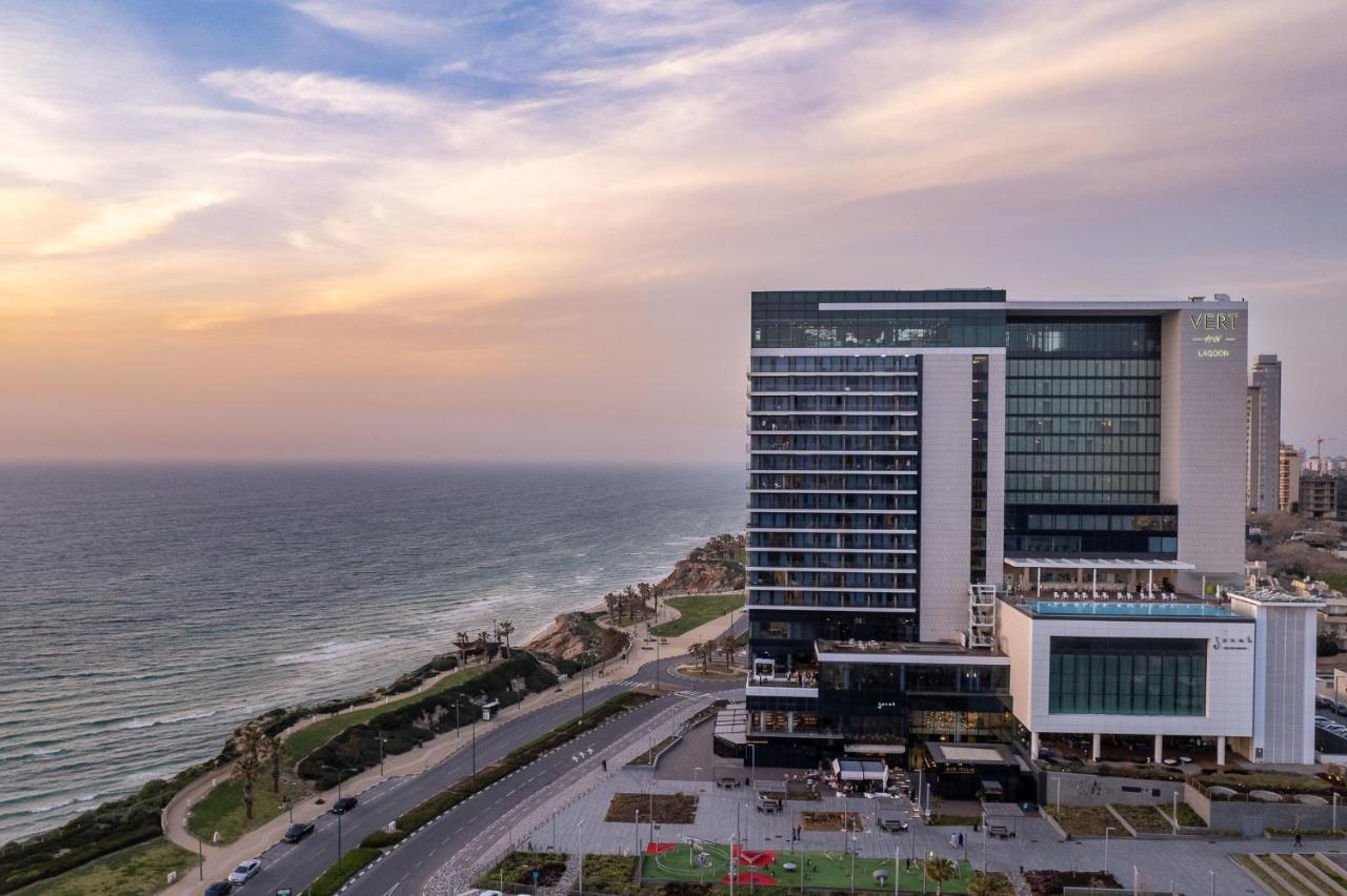 Vert Lagoon Netanya By Afi Hotels Bagian luar foto